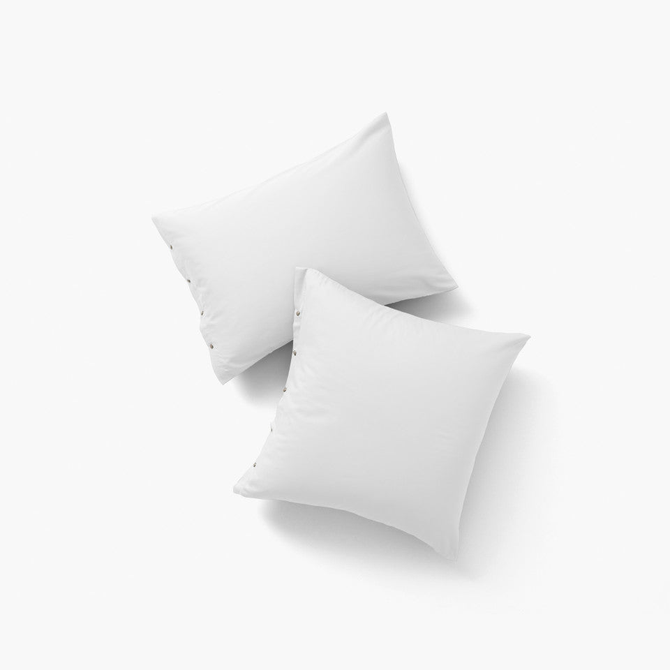 QUARTZ Square pillowcase in organic washed cotton satin White