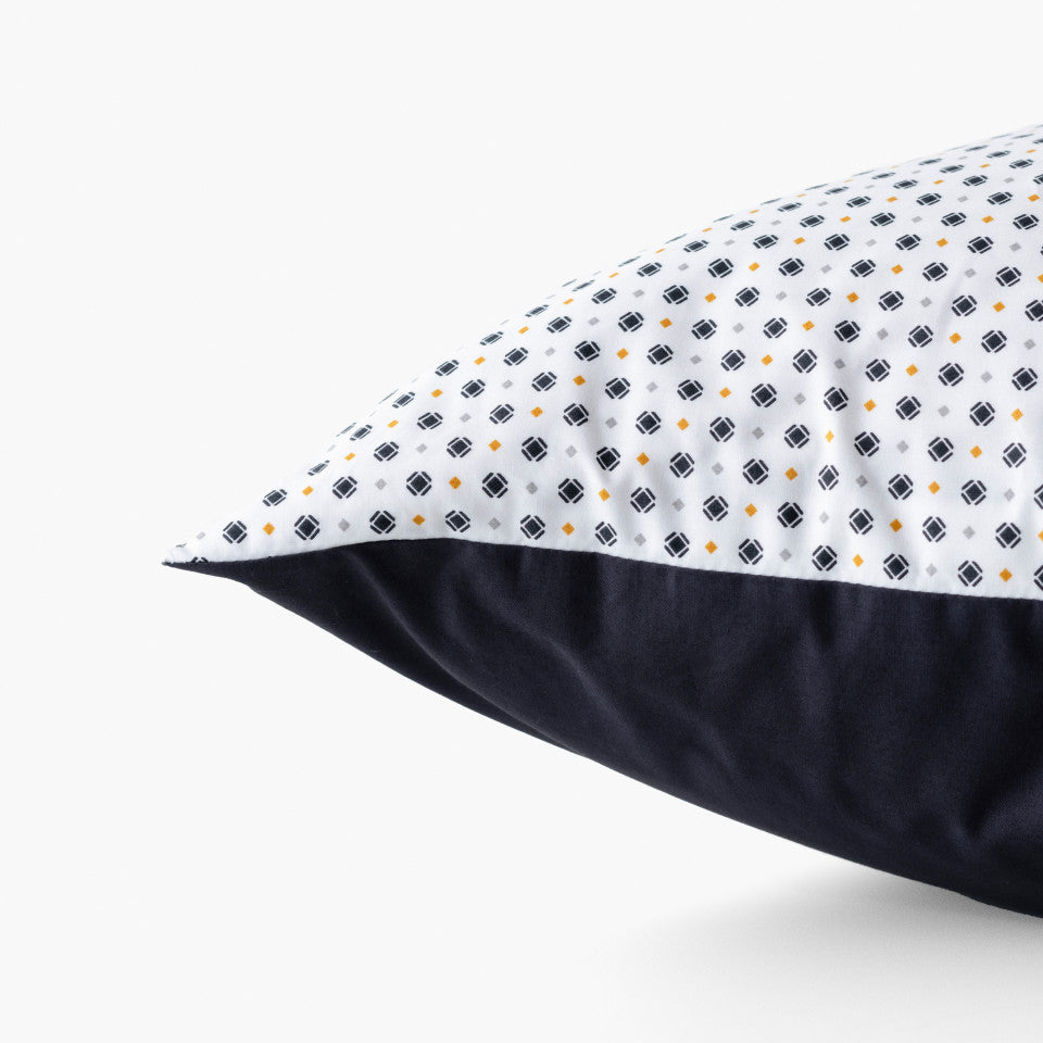 Neo anthracite geometric cotton percale square pillowcase