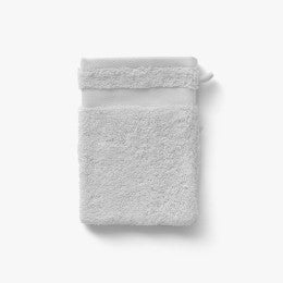 Lola II washcloth
