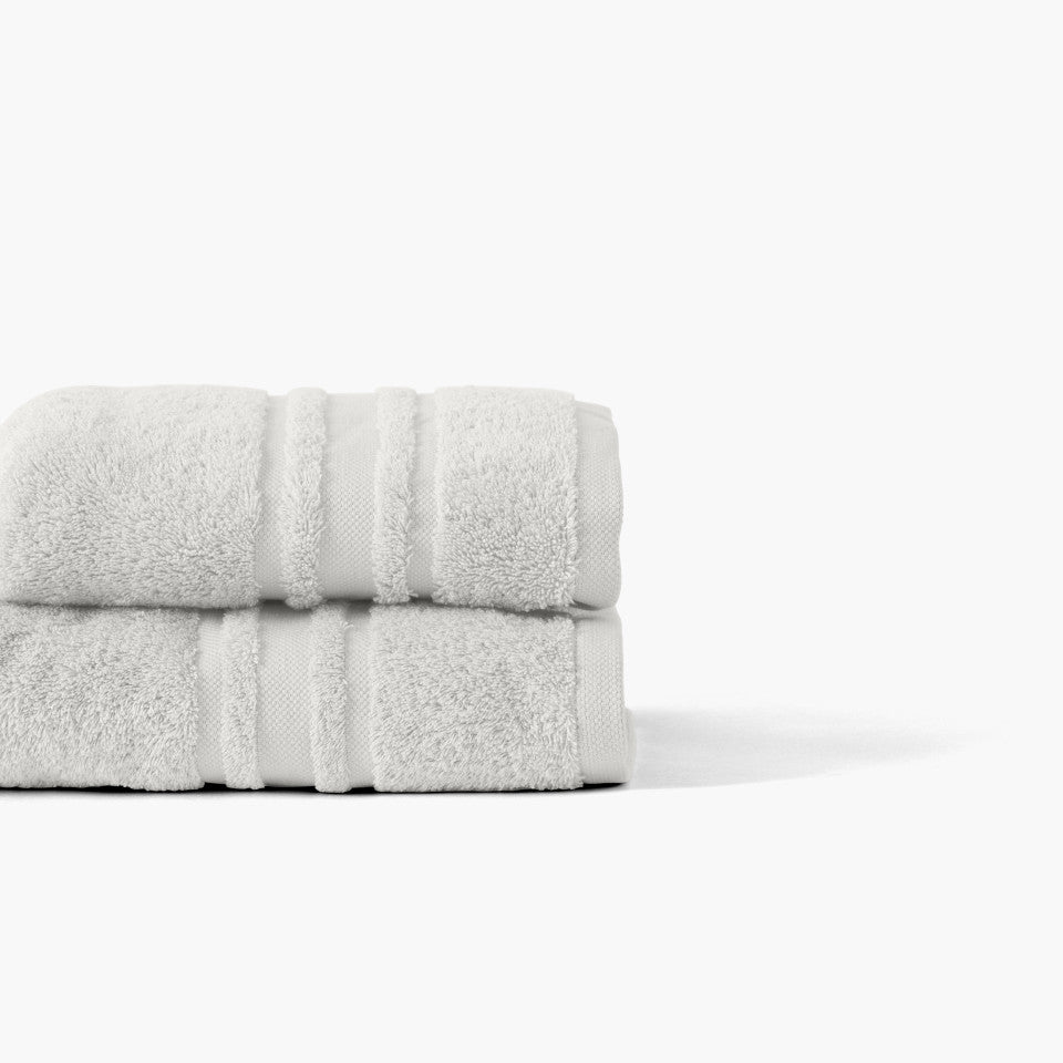Lola II pearl cotton bath towel