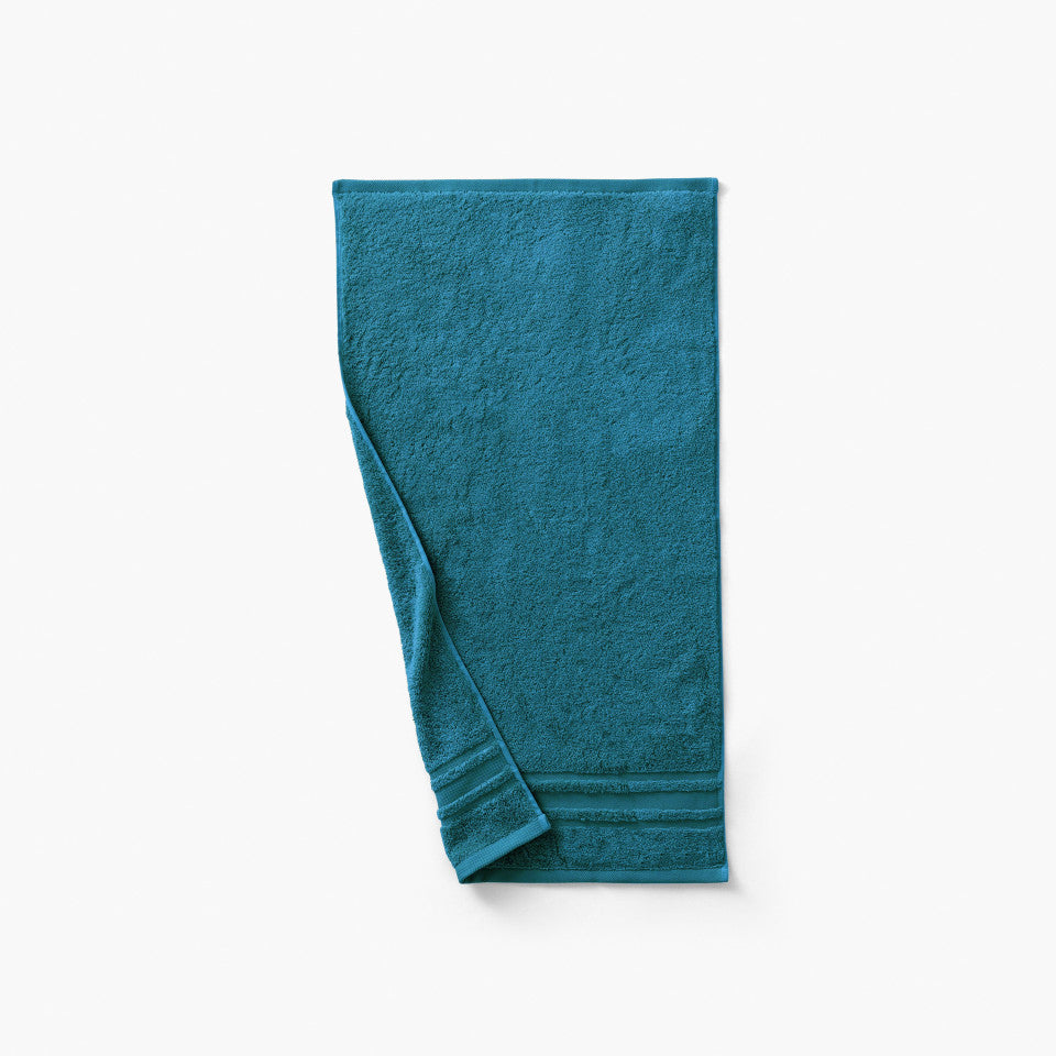 Lola II Peacock Cotton Bath Towel