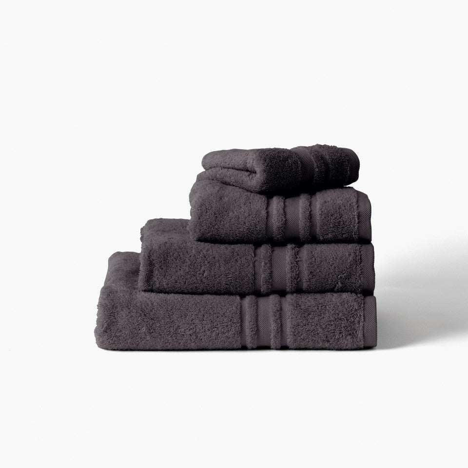 Lola II anthracite cotton towel