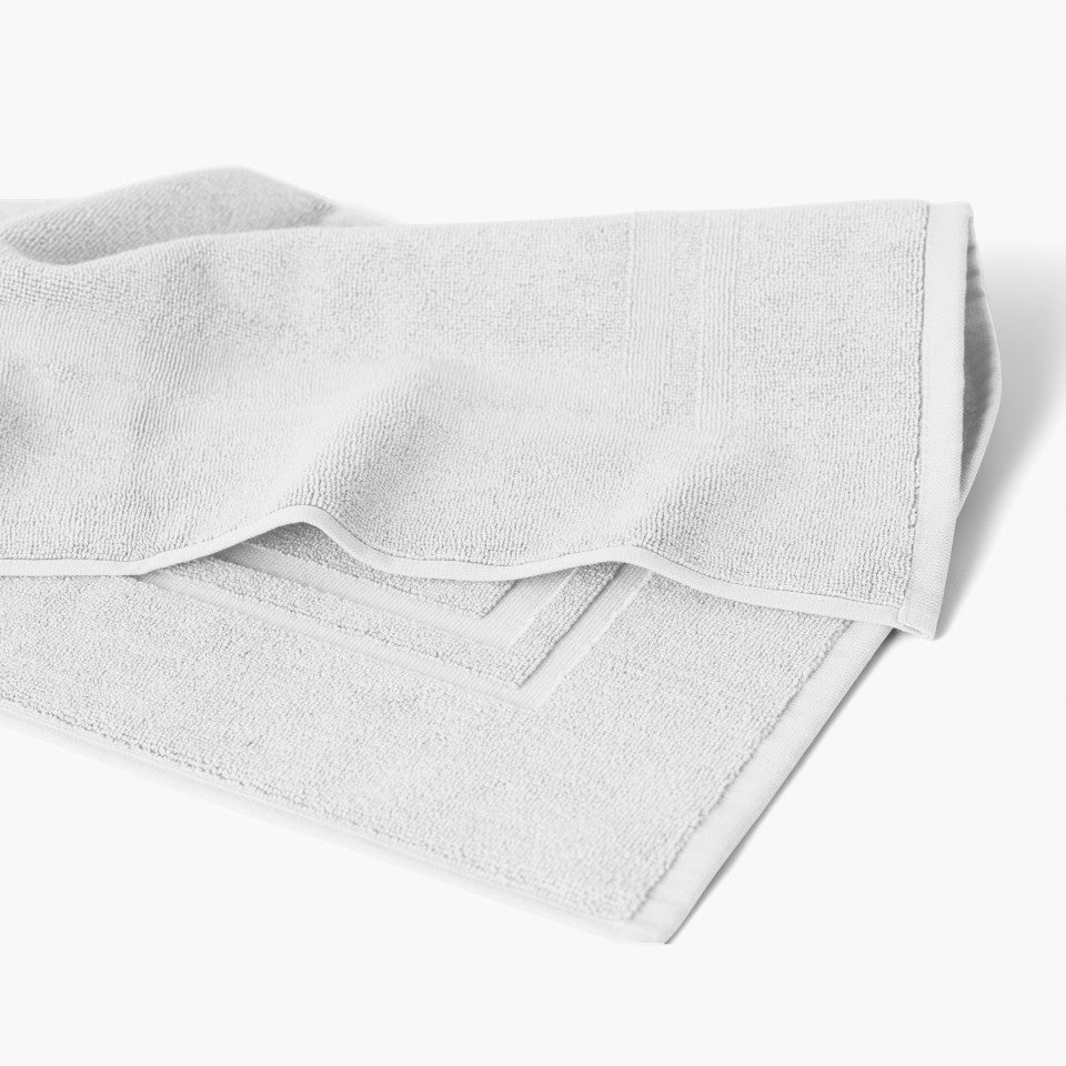 Lola II white cotton bath mat