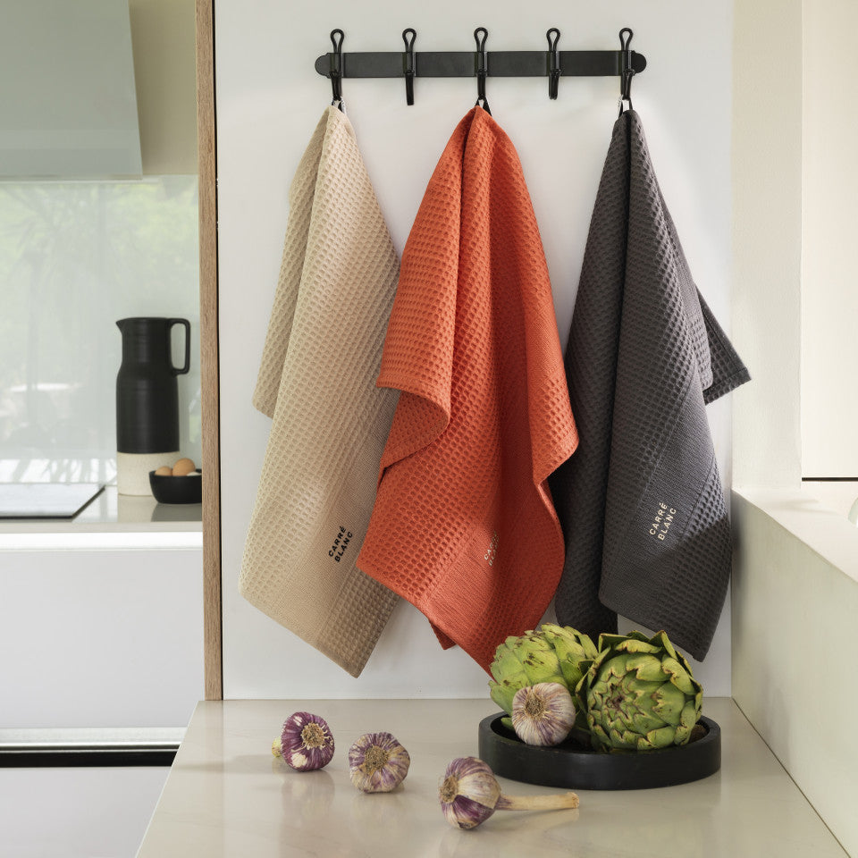 Signature beige cotton kitchen towel