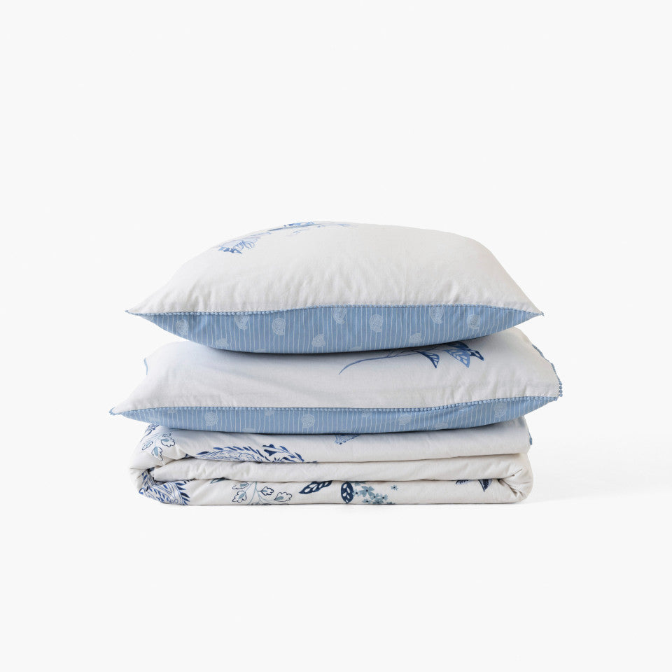 Madeleine washed linen and cotton reversible duvet cover
