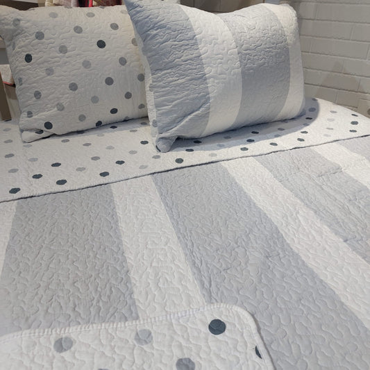 CIRCLE summer bed cover