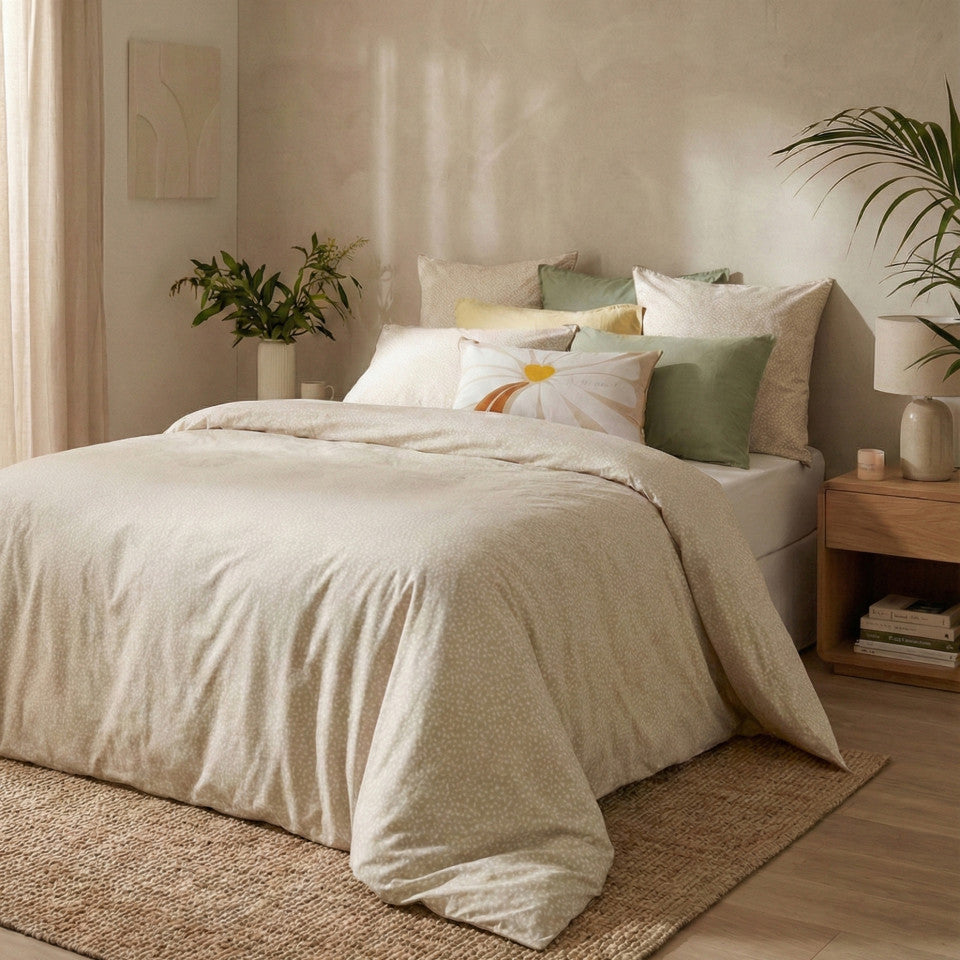 A la Folie Comforter Cover