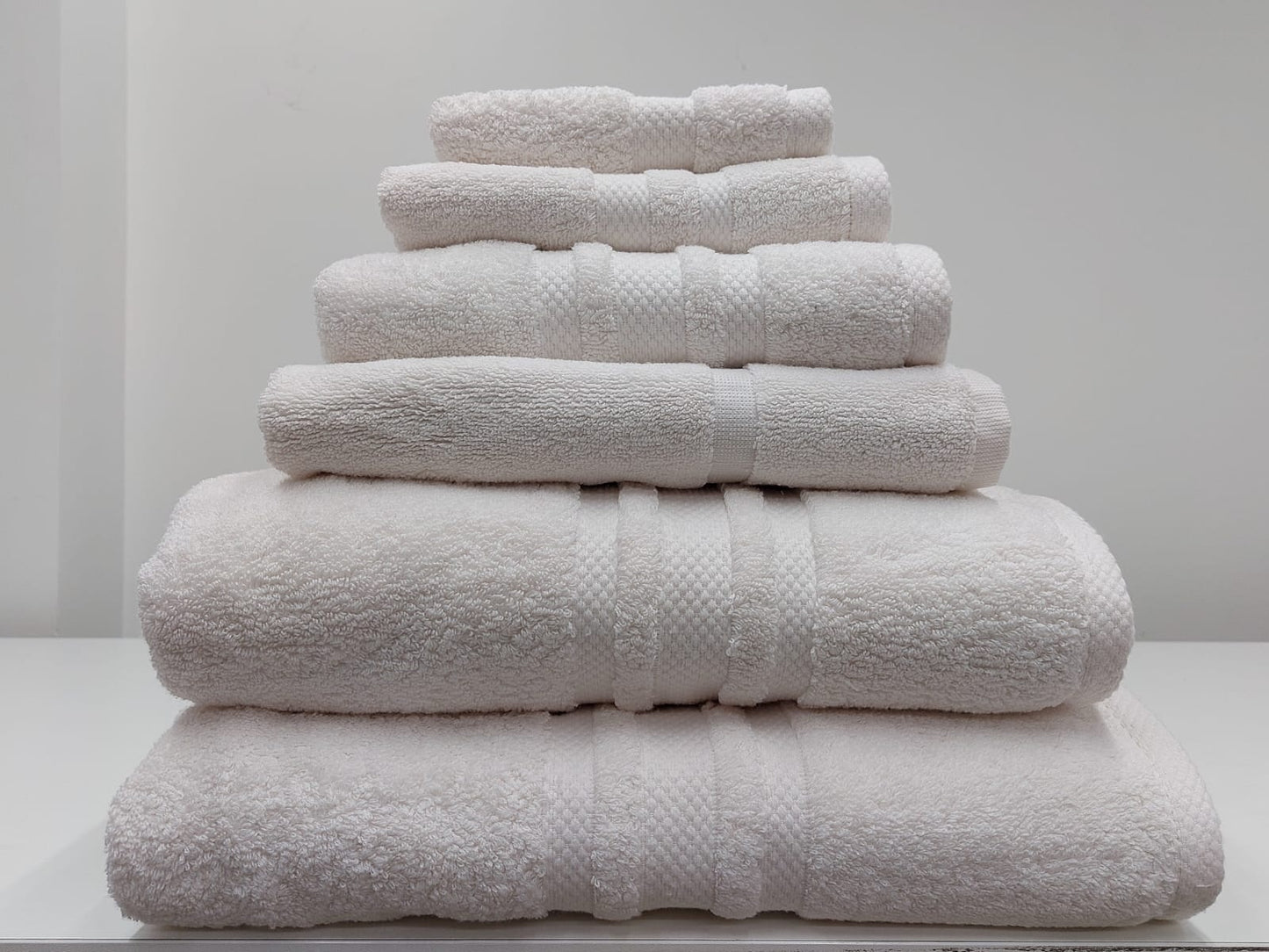 BIANCA cotton large bath towel light ivory
