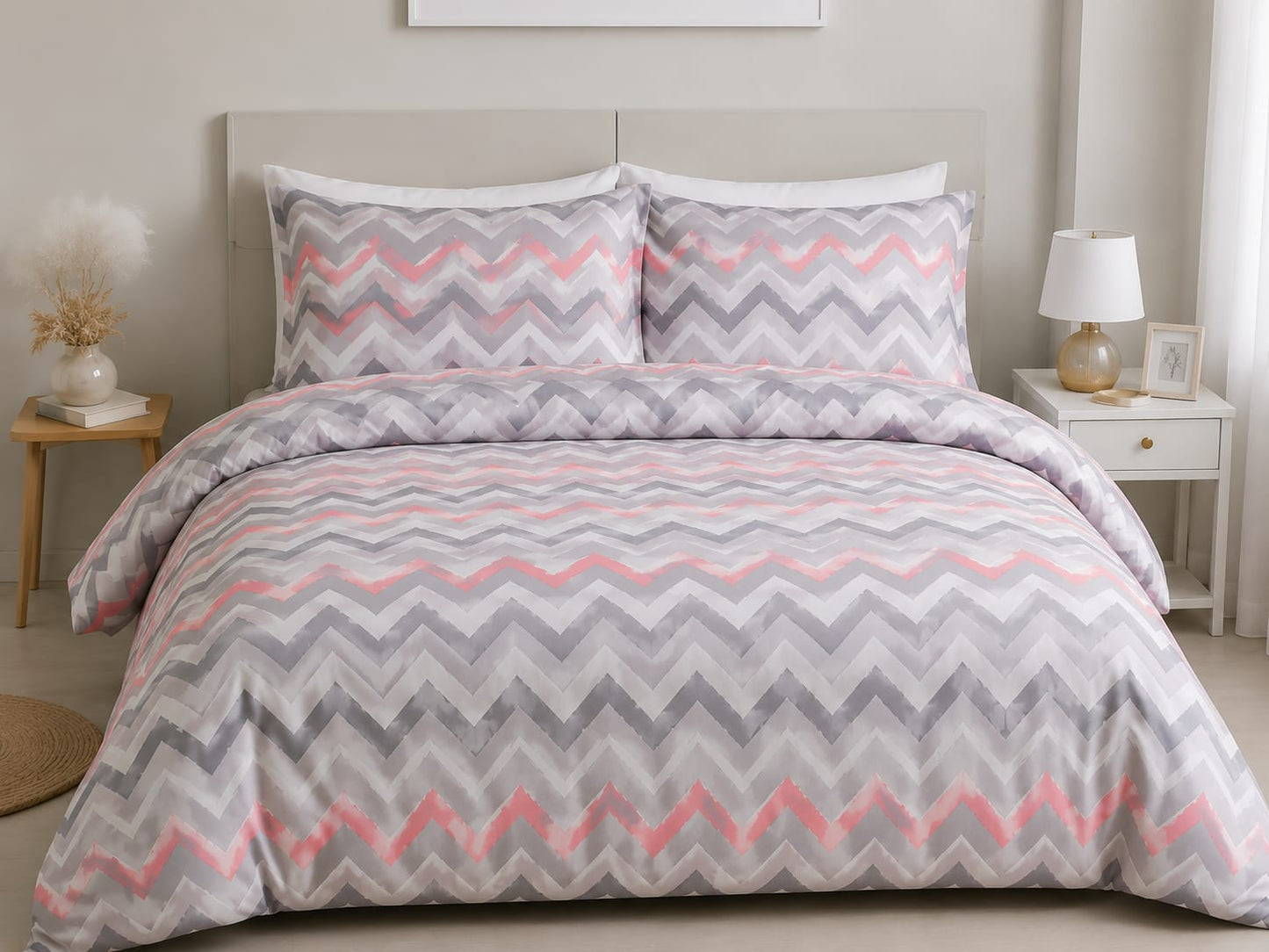 Chevron Zigzag Pattern Signature Bed Set