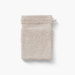 Lola II  washcloth