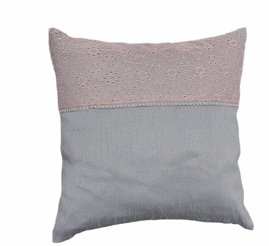 GUIPURE decorative pillow 40x40cm