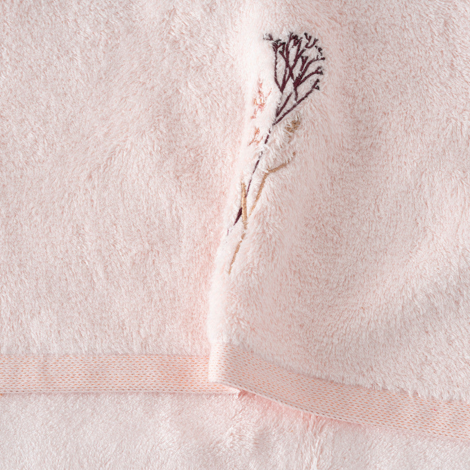 Aura nude cotton and bamboo viscose bath towel