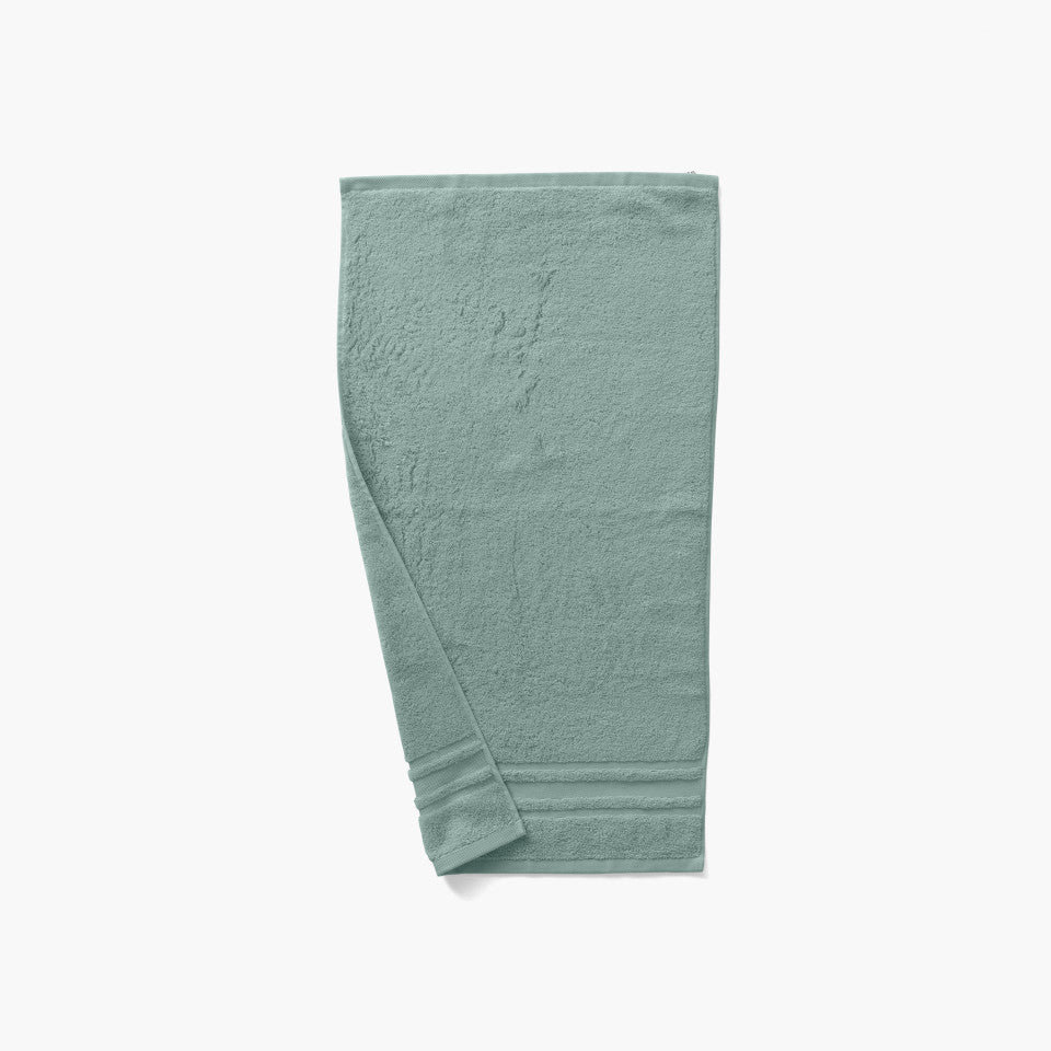 Lola II clay cotton bath towel