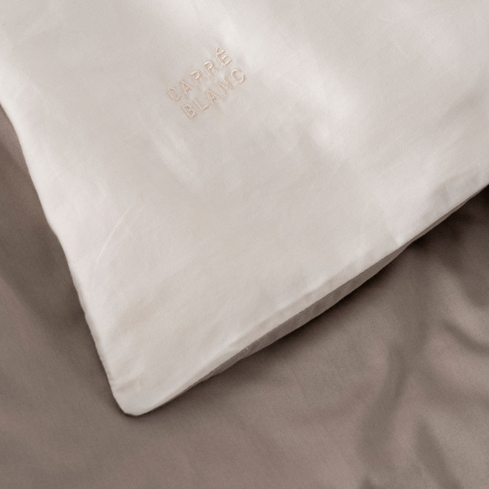 Aura reversible cotton satin duvet cover