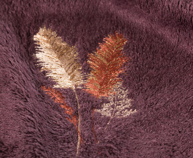 PAMPA purple cotton and bamboo viscose medium bath towel