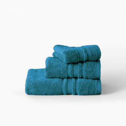 Lola II Peacock Cotton Bath Towel