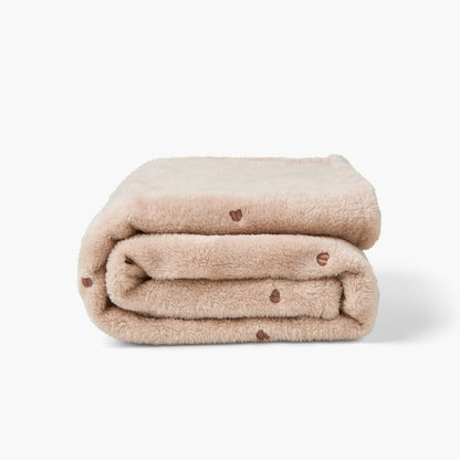 Zephyr Praline Heart Fleece Throw